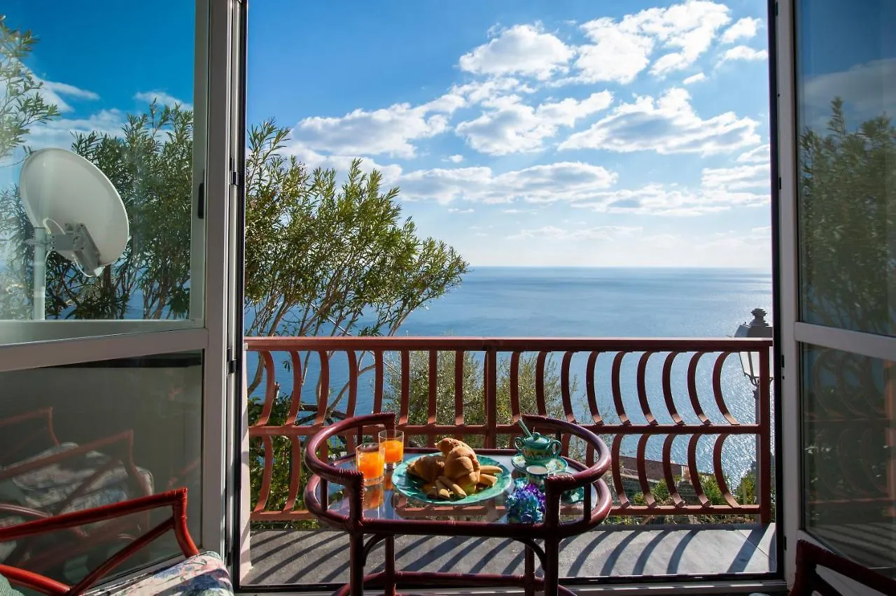Casa Gabry In Lone Of Amalfi Apartment